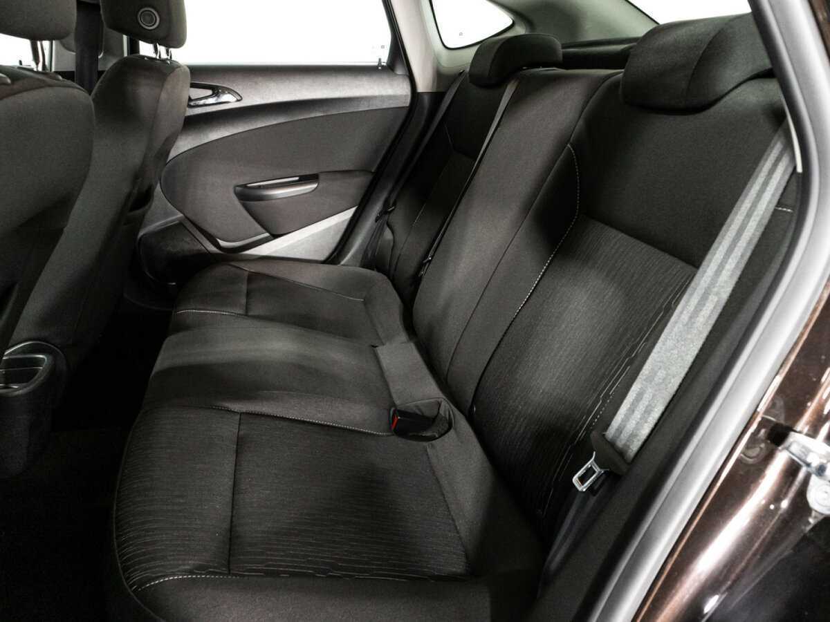 Opel Astra 2014 года с пробегом. Фото: #9