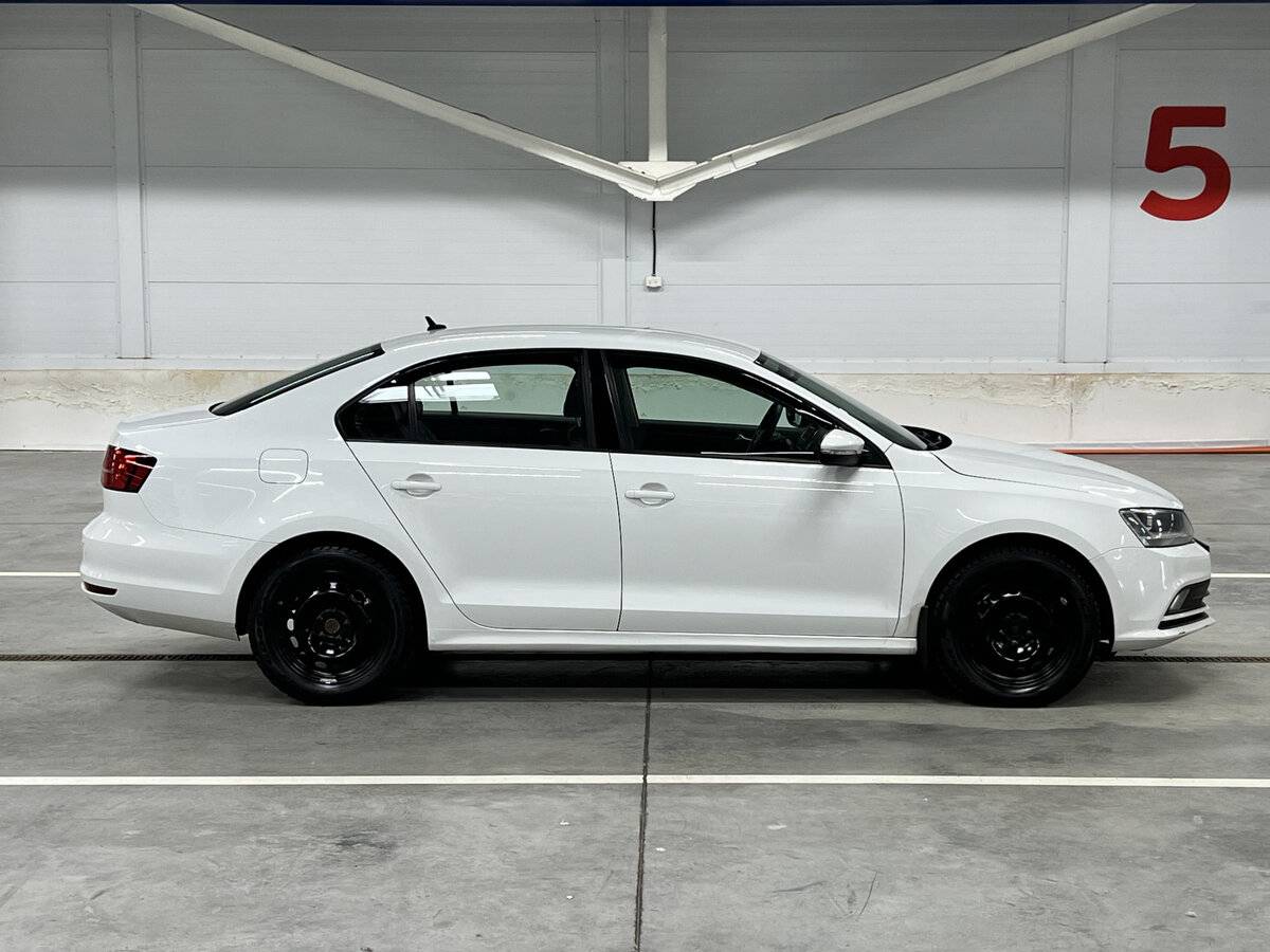 Volkswagen Jetta 2016 года с пробегом. Фото: #3
