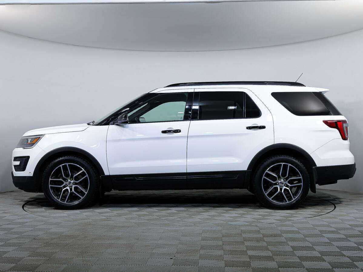 Ford Explorer 2015 года с пробегом. Фото: #7