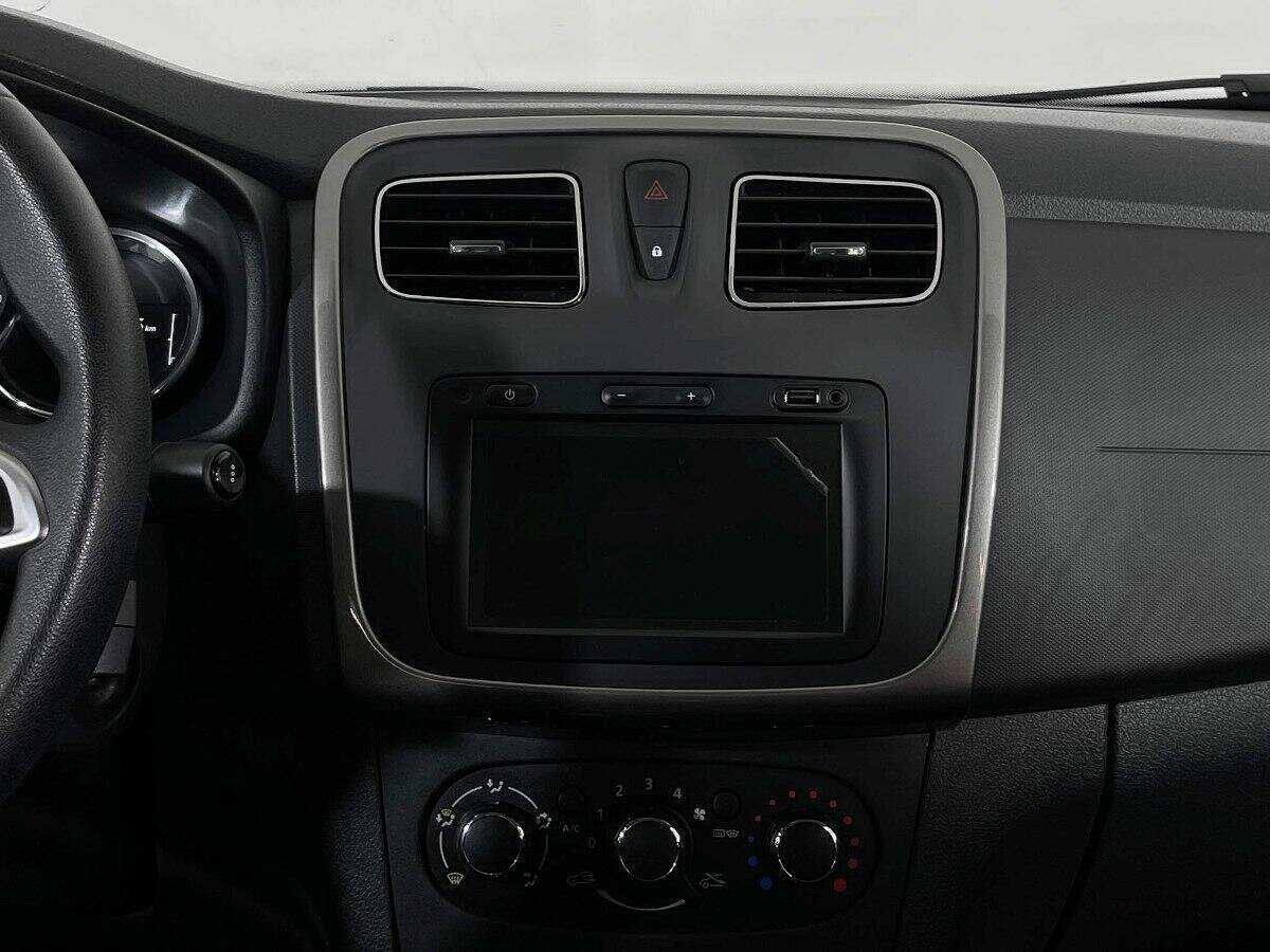 Renault Logan 2020 года с пробегом. Фото: #10