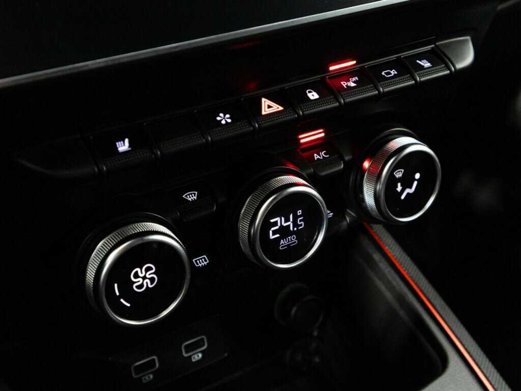 Renault Arkana 2021 года с пробегом. Фото: #15