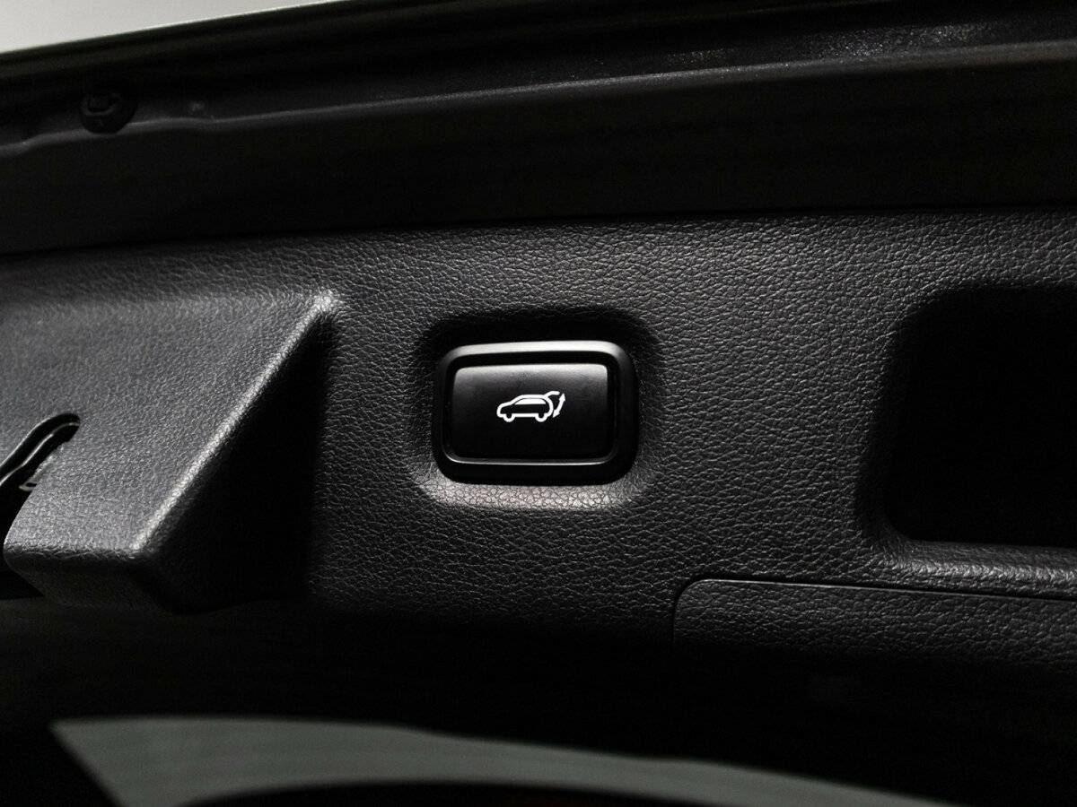 Hyundai Santa Fe 2019 года с пробегом. Фото: #14