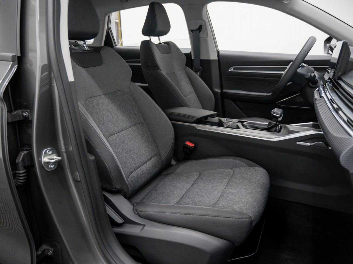 Geely Emgrand 2023 года с пробегом. Фото: #7