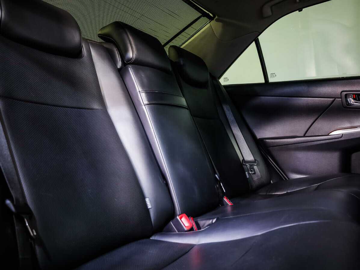 Toyota Camry 2013 года с пробегом. Фото: #11