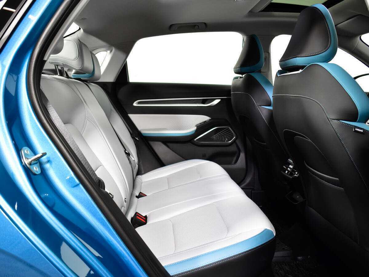 Geely Emgrand 2023 года с пробегом. Фото: #9