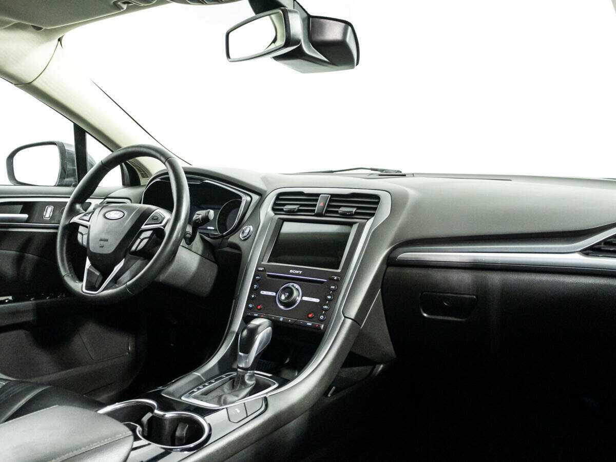 Ford Mondeo 2017 года с пробегом. Фото: #8