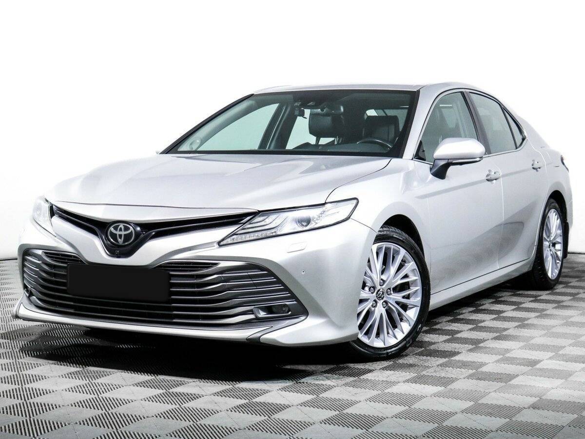 Toyota Camry 2018 года с пробегом. Фото: #0