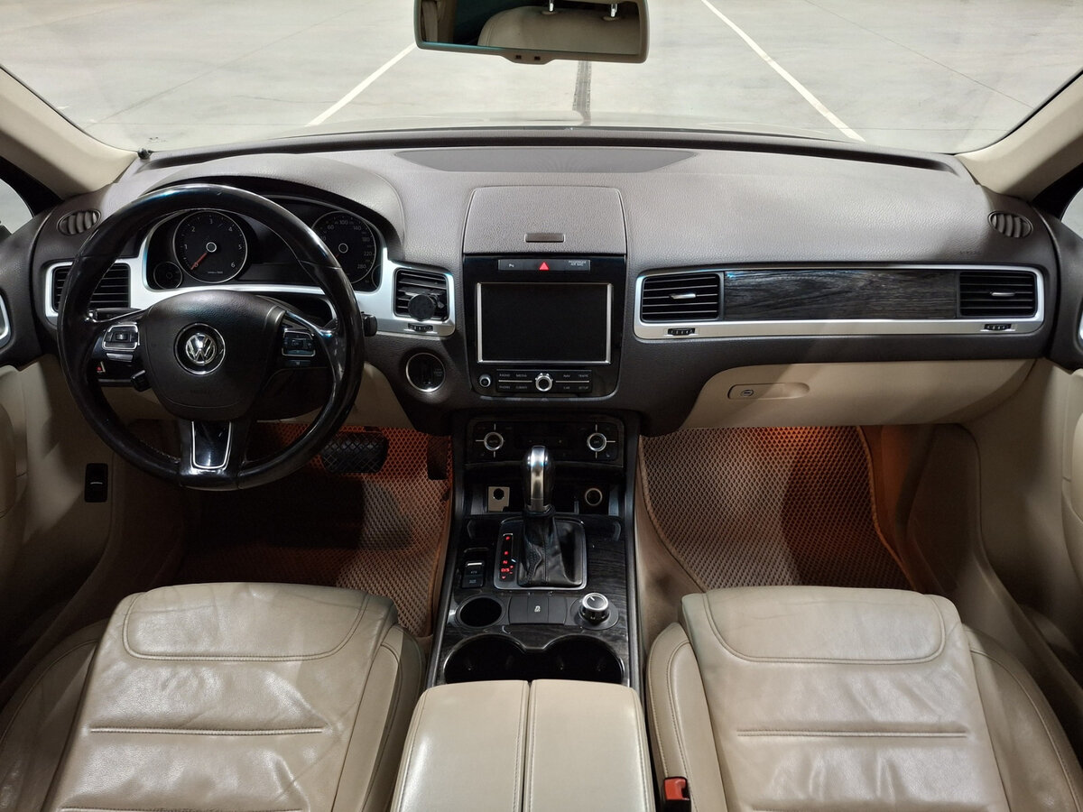 Volkswagen Touareg 2013 года с пробегом. Фото: #13