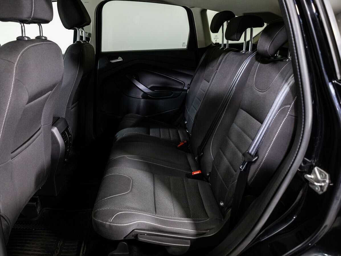 Ford Kuga 2014 года с пробегом. Фото: #9