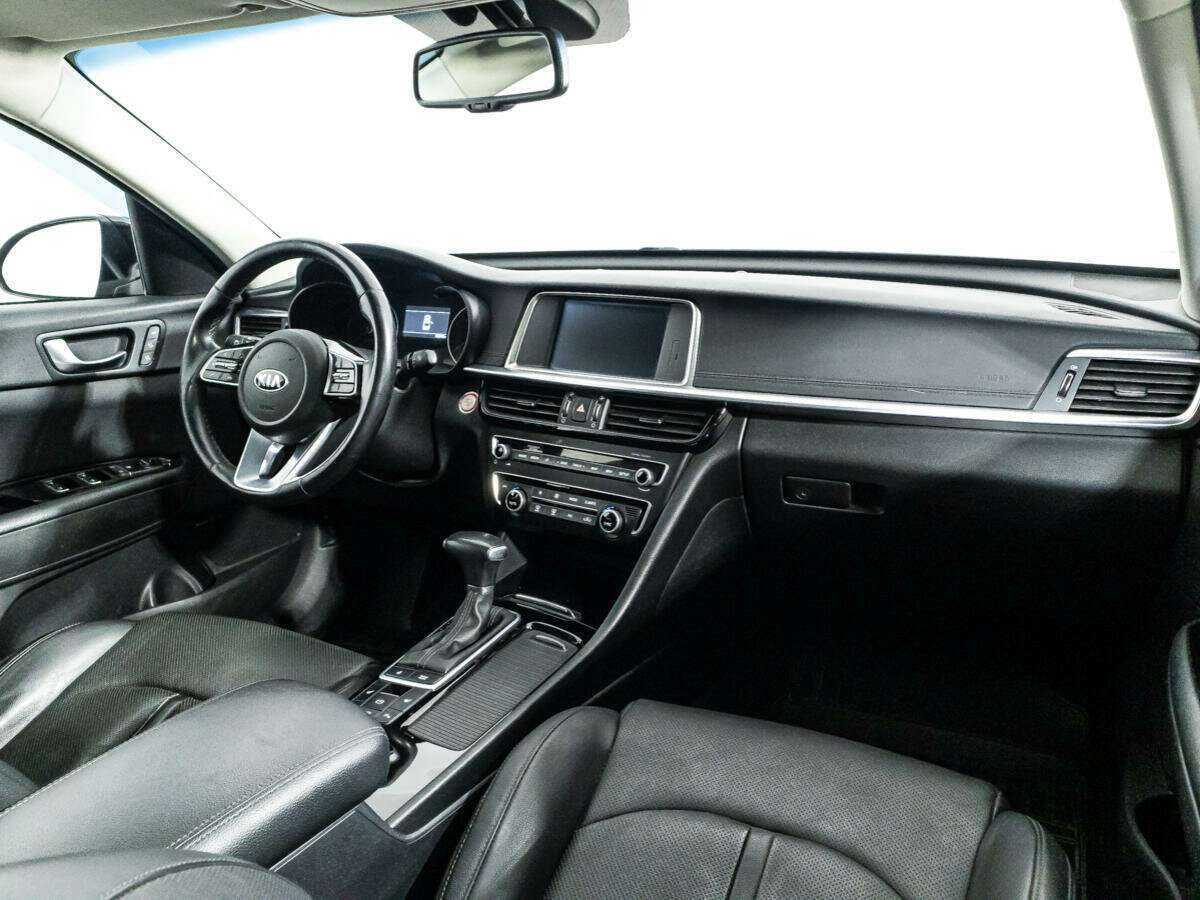 Kia Optima 2018 года с пробегом. Фото: #8