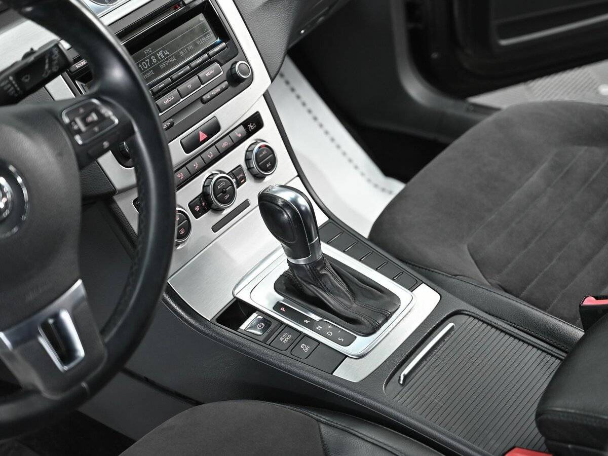 Volkswagen Passat 2012 года с пробегом. Фото: #11