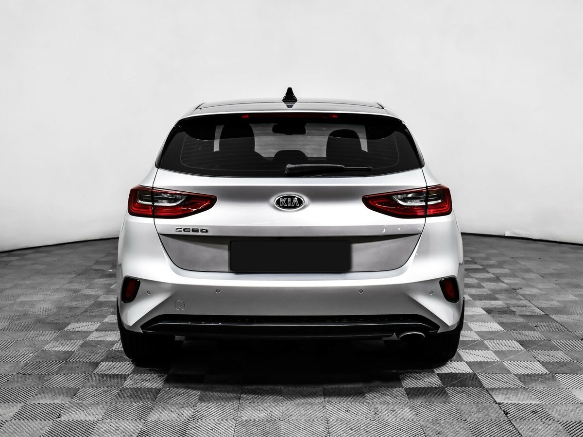 Kia Ceed 2018 года с пробегом. Фото: #4