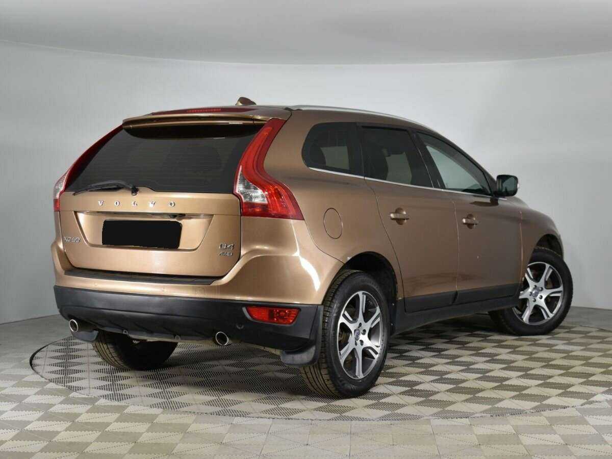 Volvo XC60 2013 года с пробегом. Фото: #1