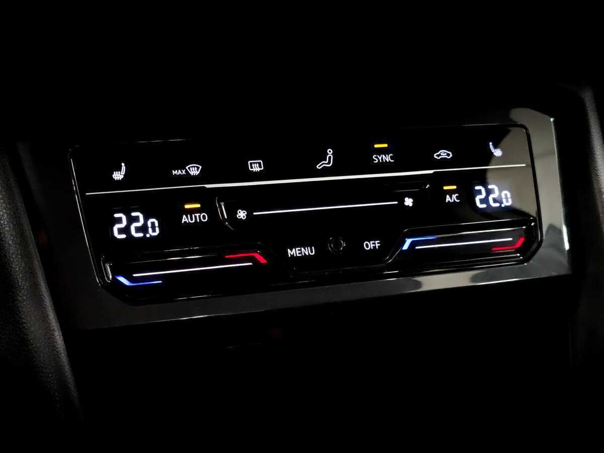 Volkswagen Tiguan 2021 года с пробегом. Фото: #22