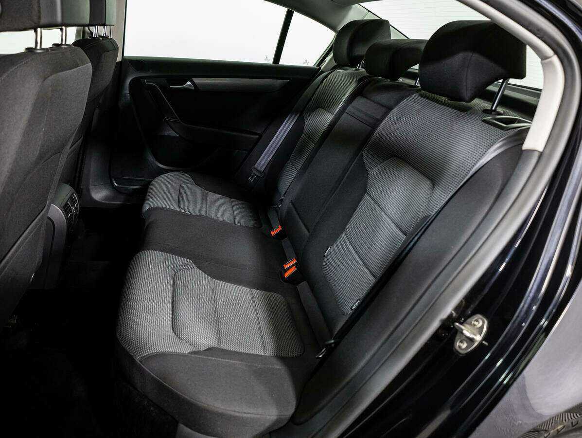 Volkswagen Passat 2012 года с пробегом. Фото: #9