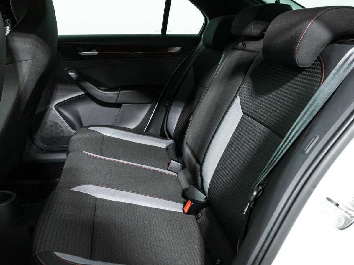 Volkswagen Polo 2021 года с пробегом. Фото: #9