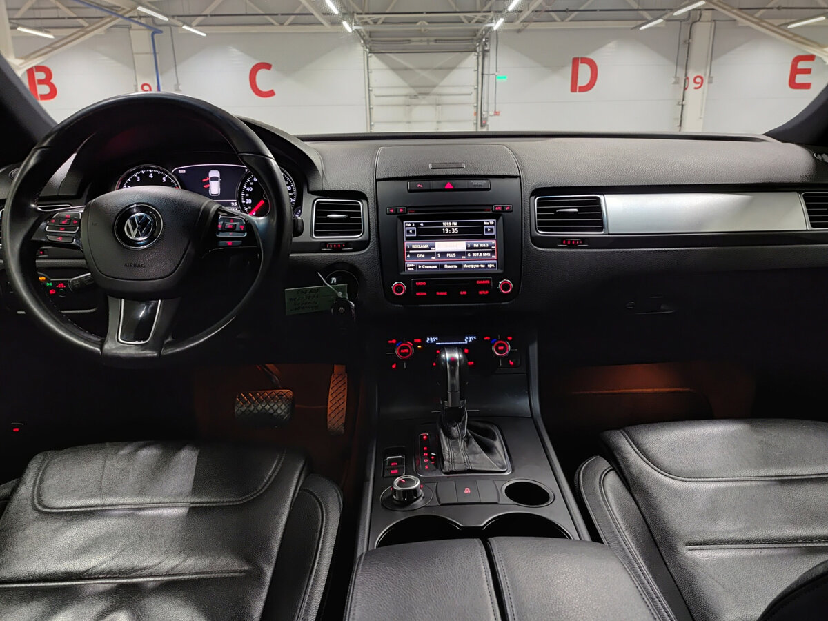 Volkswagen Touareg 2012 года с пробегом. Фото: #13