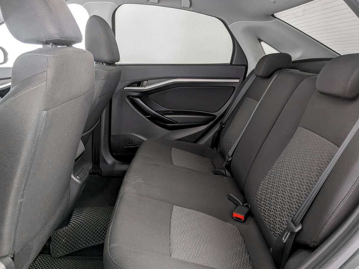 Lada (ВАЗ) Vesta 2021 года с пробегом. Фото: #9