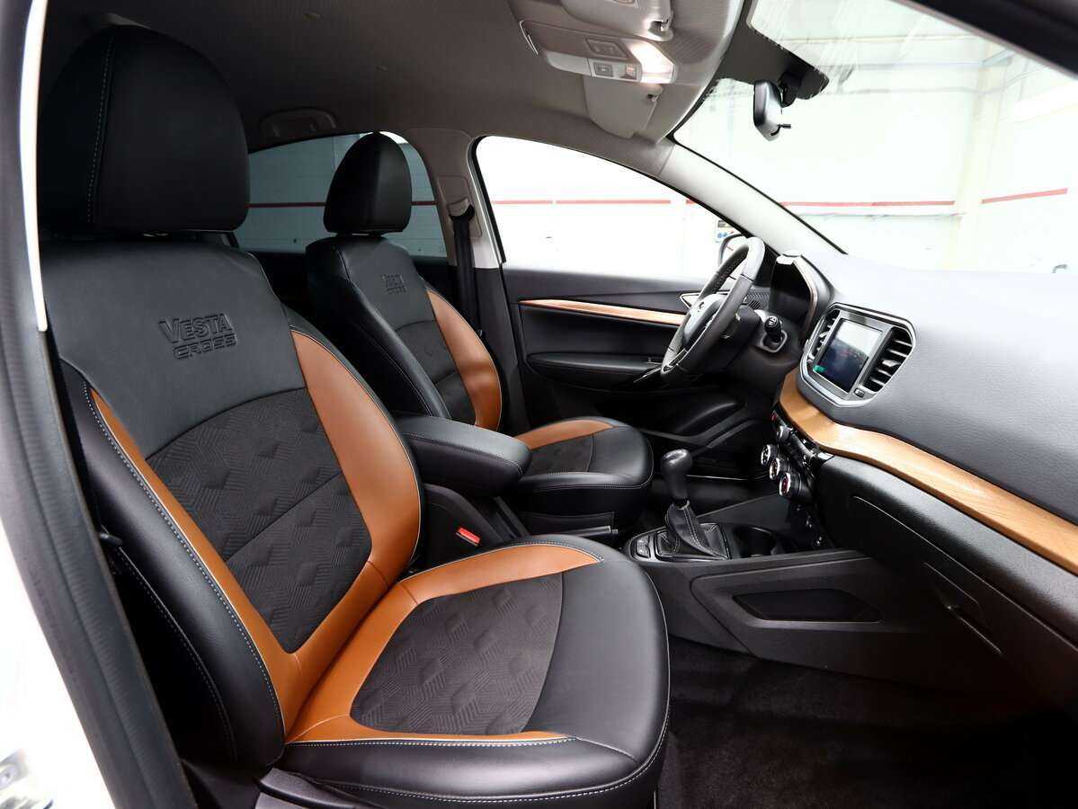 Lada (ВАЗ) Vesta 2023 года с пробегом. Фото: #9