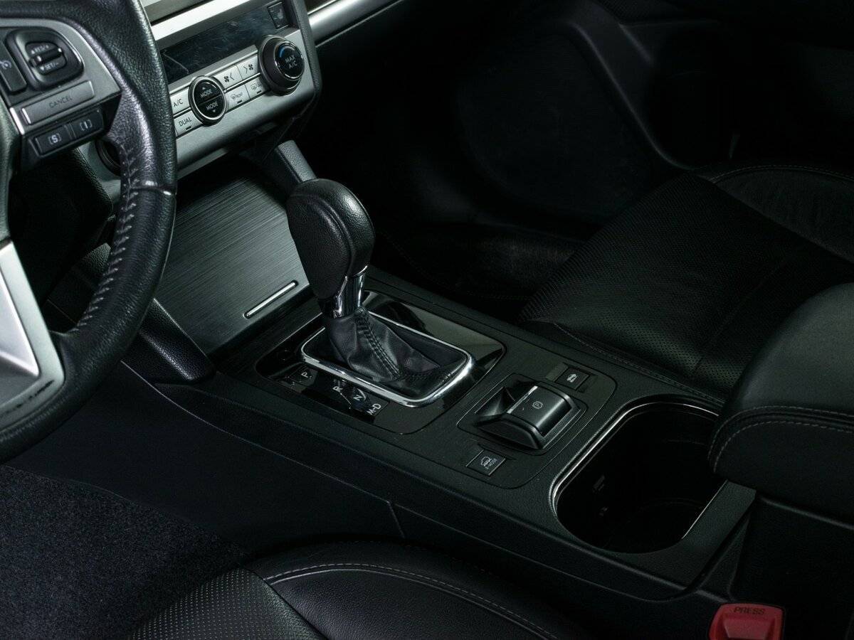 Subaru Outback 2015 года с пробегом. Фото: #15