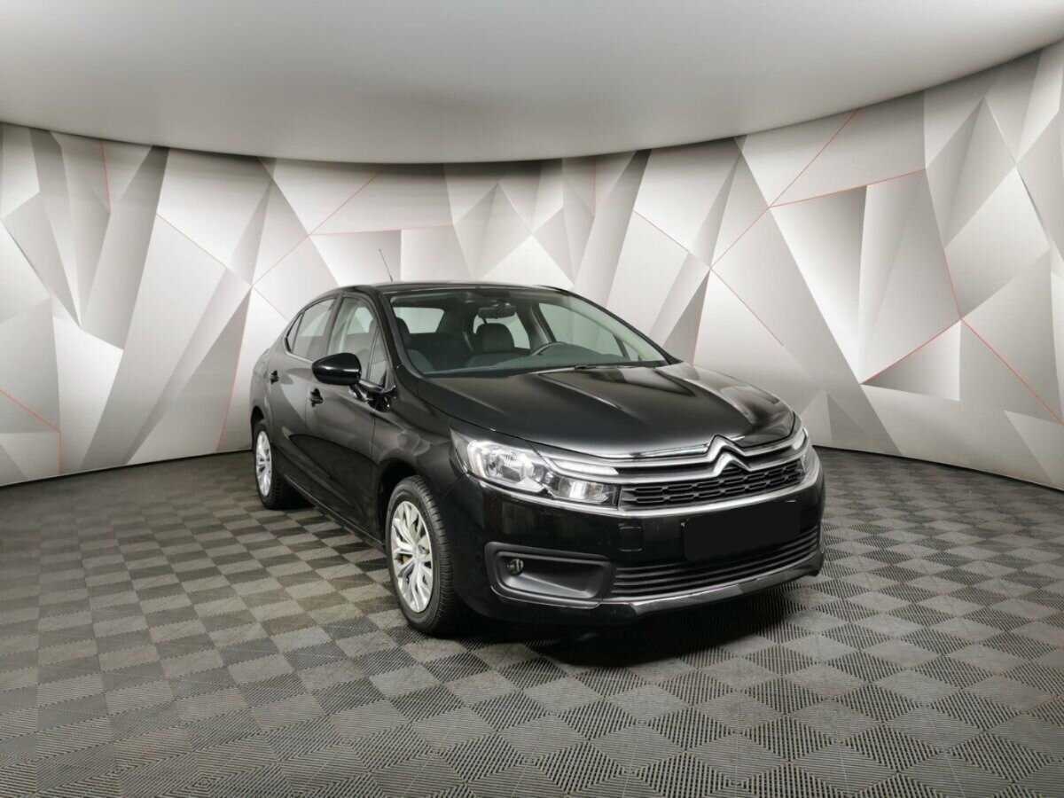 Citroen C4 2018 года с пробегом. Фото: #2