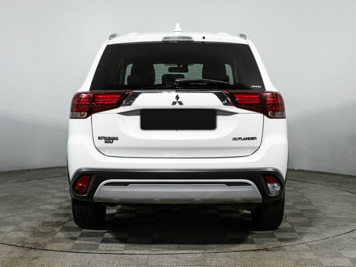 Mitsubishi Outlander 2019 года с пробегом. Фото: #5