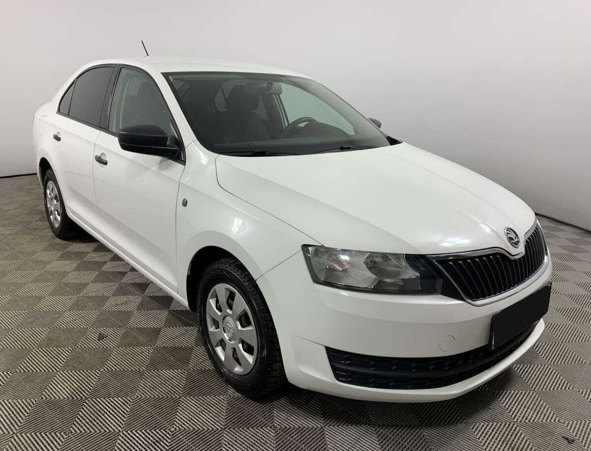 Skoda Rapid 2017 года с пробегом. Фото: #2