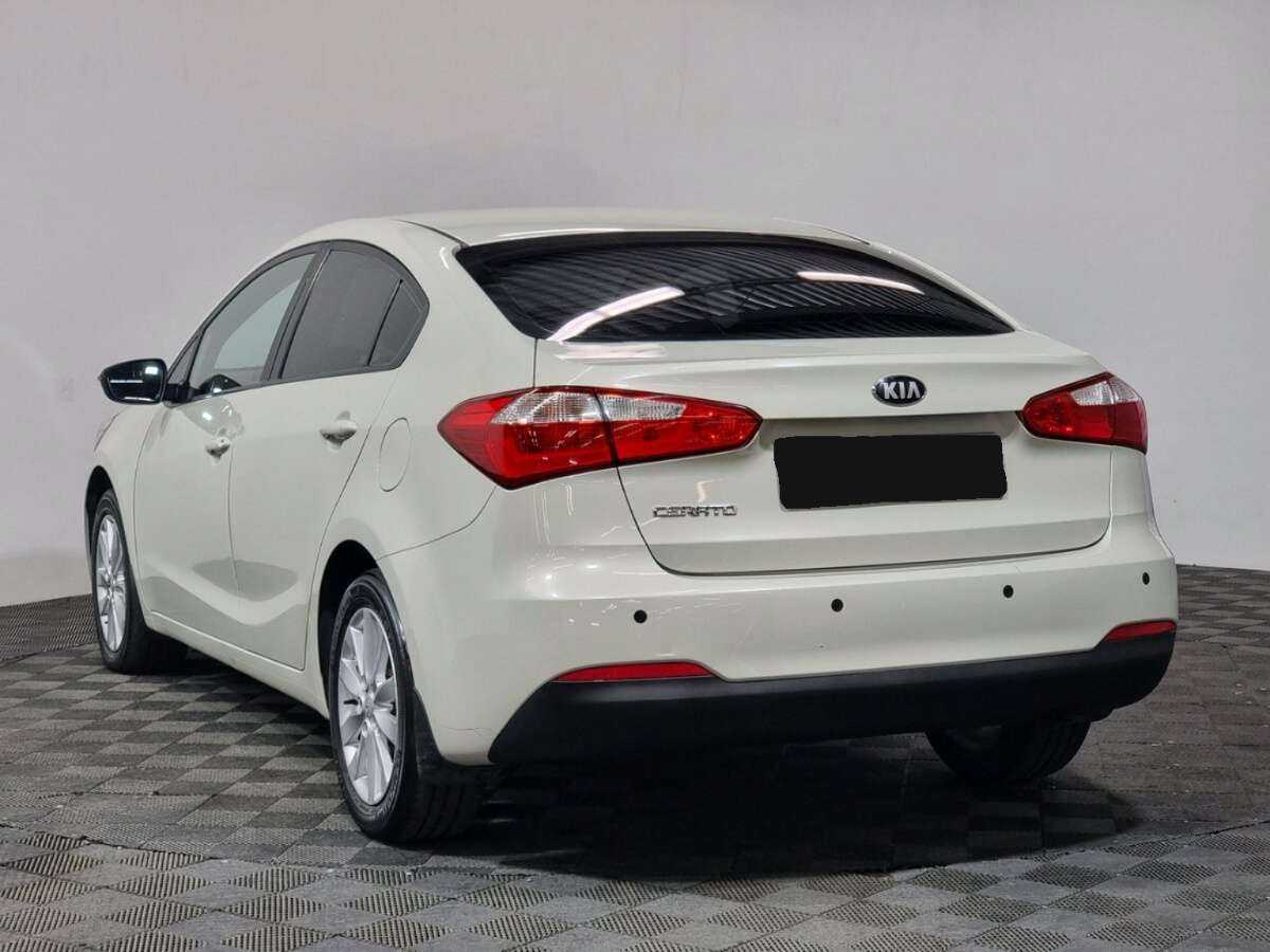 Kia Cerato 2014 года с пробегом. Фото: #3