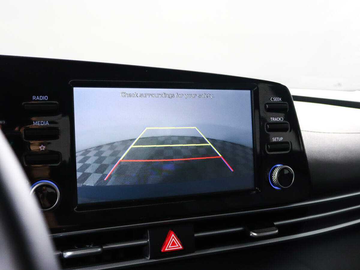 Hyundai Elantra 2022 года с пробегом. Фото: #15