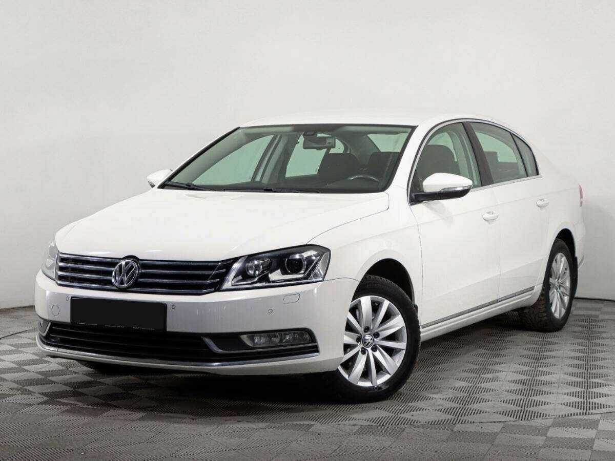Volkswagen Passat 2014 года с пробегом. Фото: #0