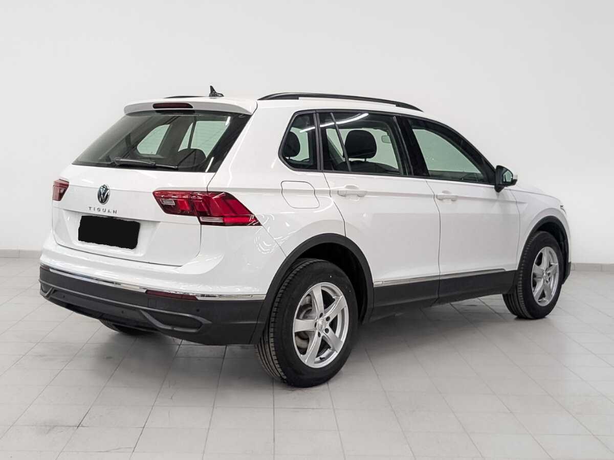 Volkswagen Tiguan 2021 года с пробегом. Фото: #4