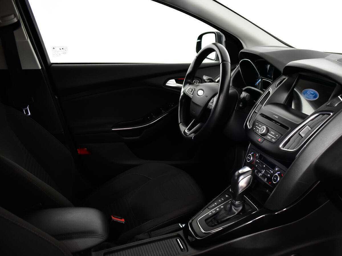 Ford Focus 2017 года с пробегом. Фото: #8