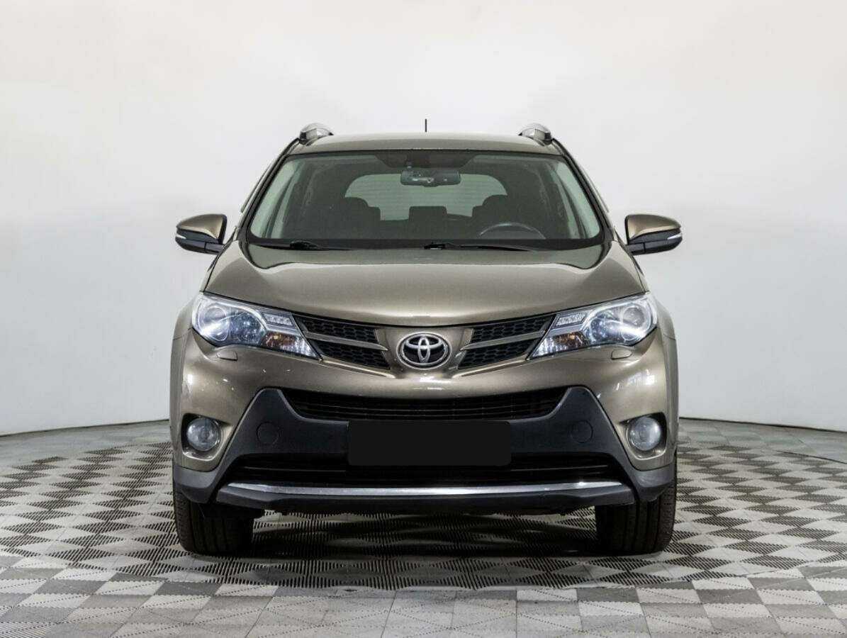 Toyota RAV4 2014 года с пробегом. Фото: #1