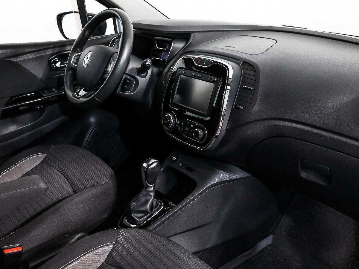 Renault Kaptur 2016 года с пробегом. Фото: #11