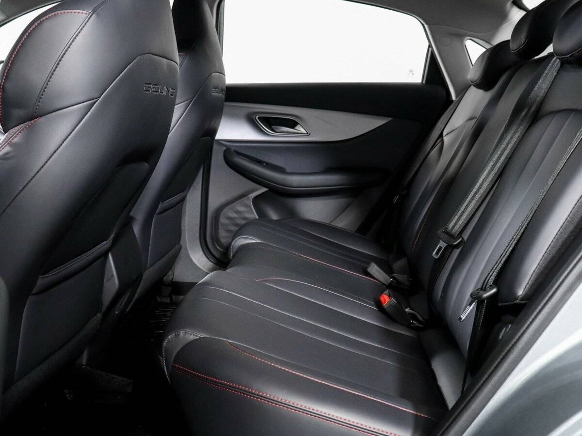 BAIC U5 Plus 2023 года с пробегом. Фото: #8