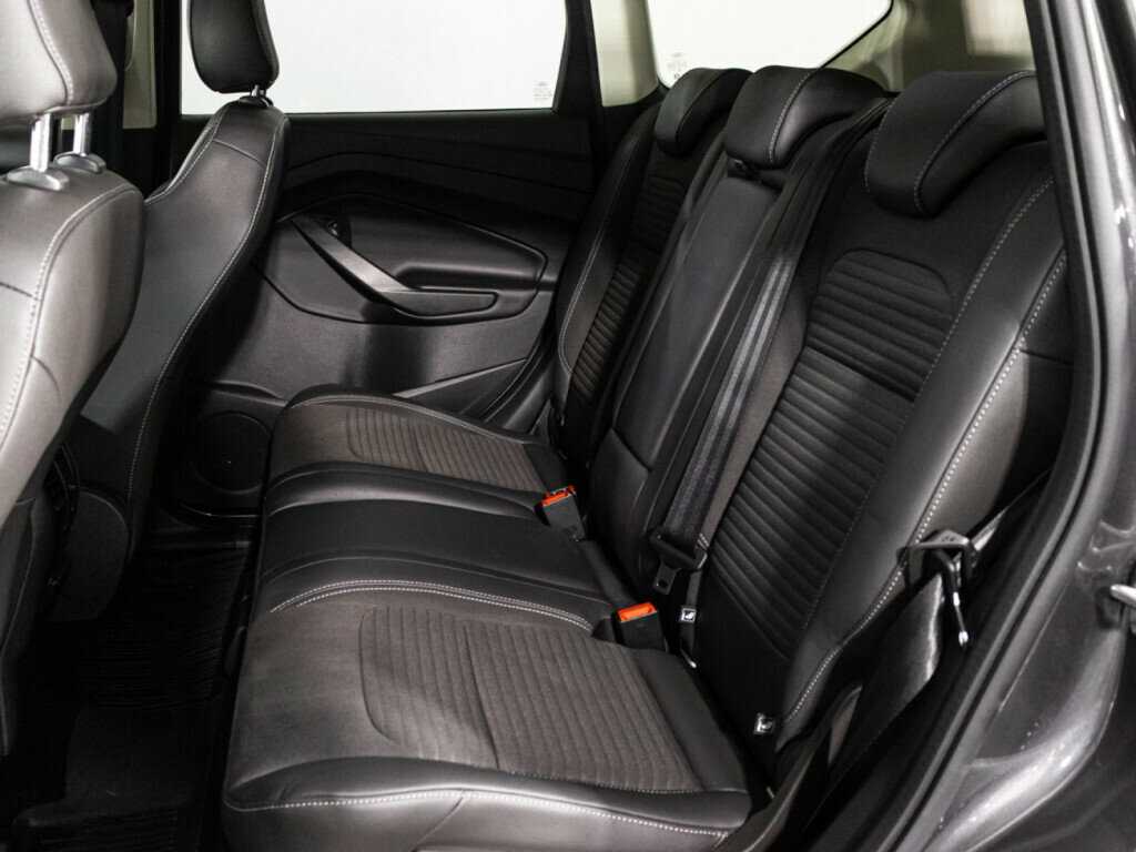 Ford Kuga 2017 года с пробегом. Фото: #9