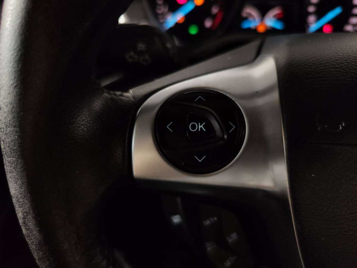 Ford Kuga 2015 года с пробегом. Фото: #9