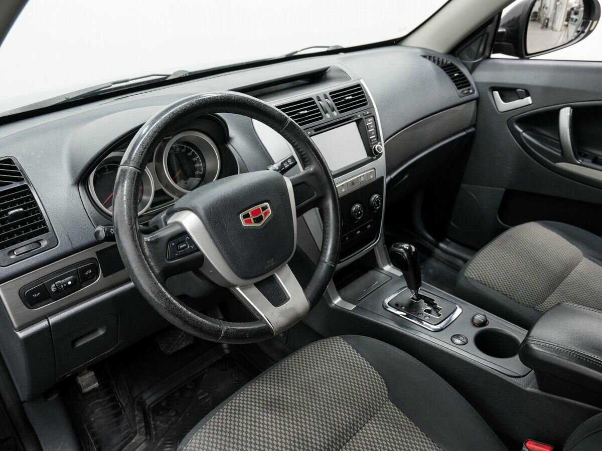 Geely Emgrand X7 2015 года с пробегом. Фото: #12