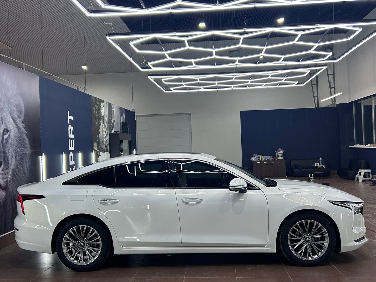 FAW Bestune B70 2023 года с пробегом. Фото: #4