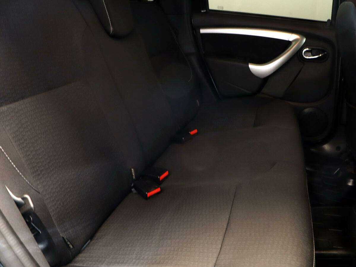 Nissan Terrano 2020 года с пробегом. Фото: #6