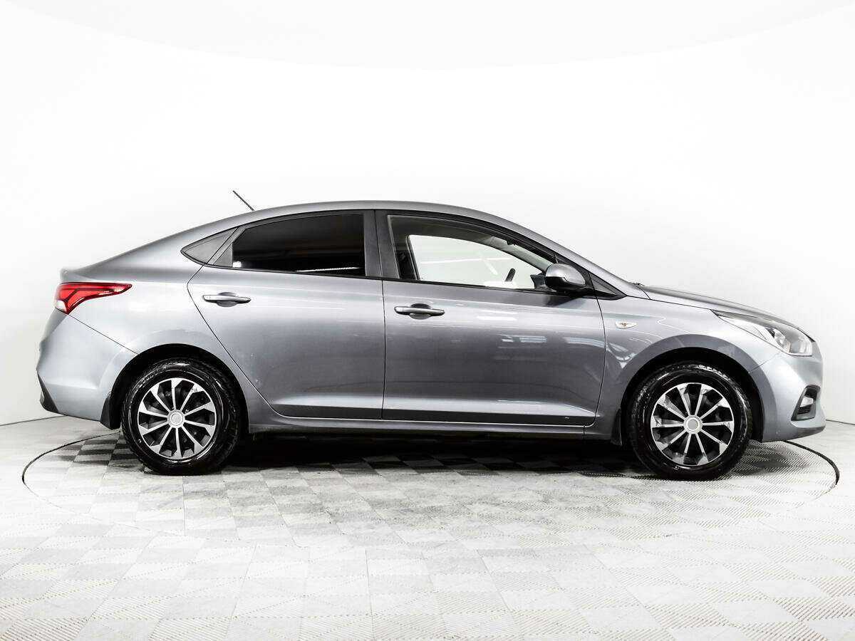 Hyundai Solaris 2017 года с пробегом. Фото: #3