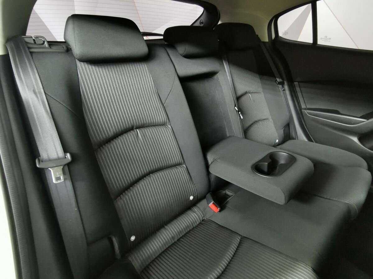 Mazda 3 2014 года с пробегом. Фото: #12