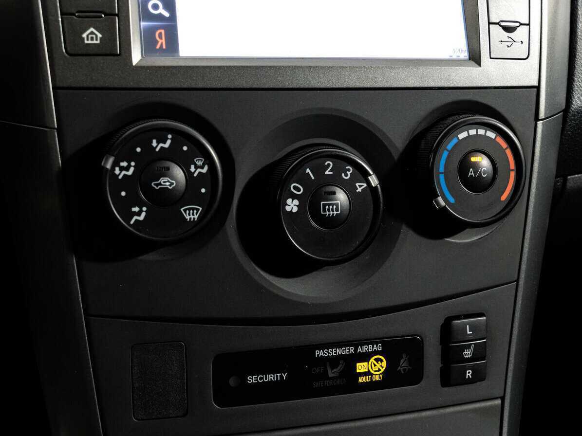 Toyota Corolla 2012 года с пробегом. Фото: #12