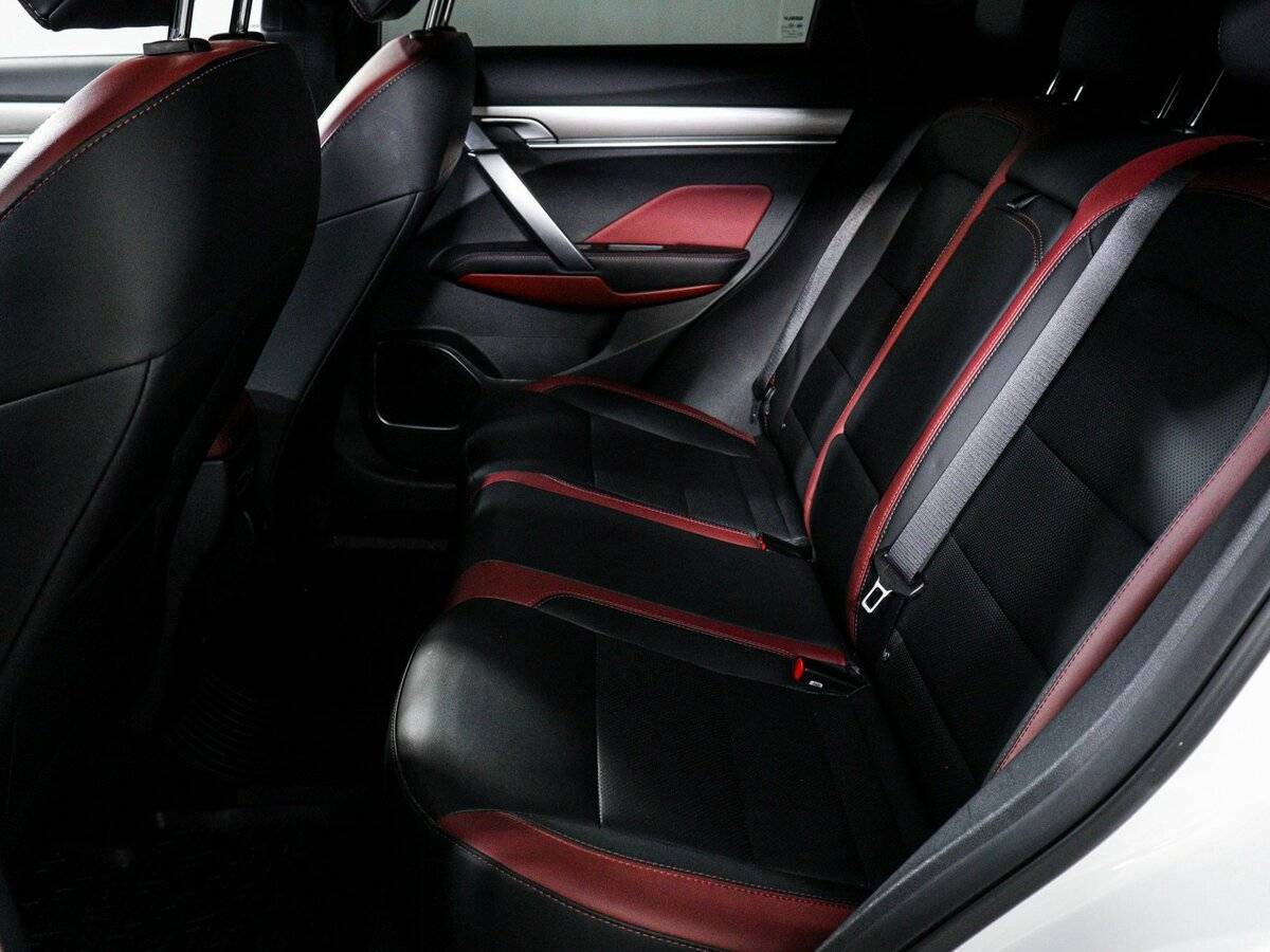 Geely Coolray 2021 года с пробегом. Фото: #9