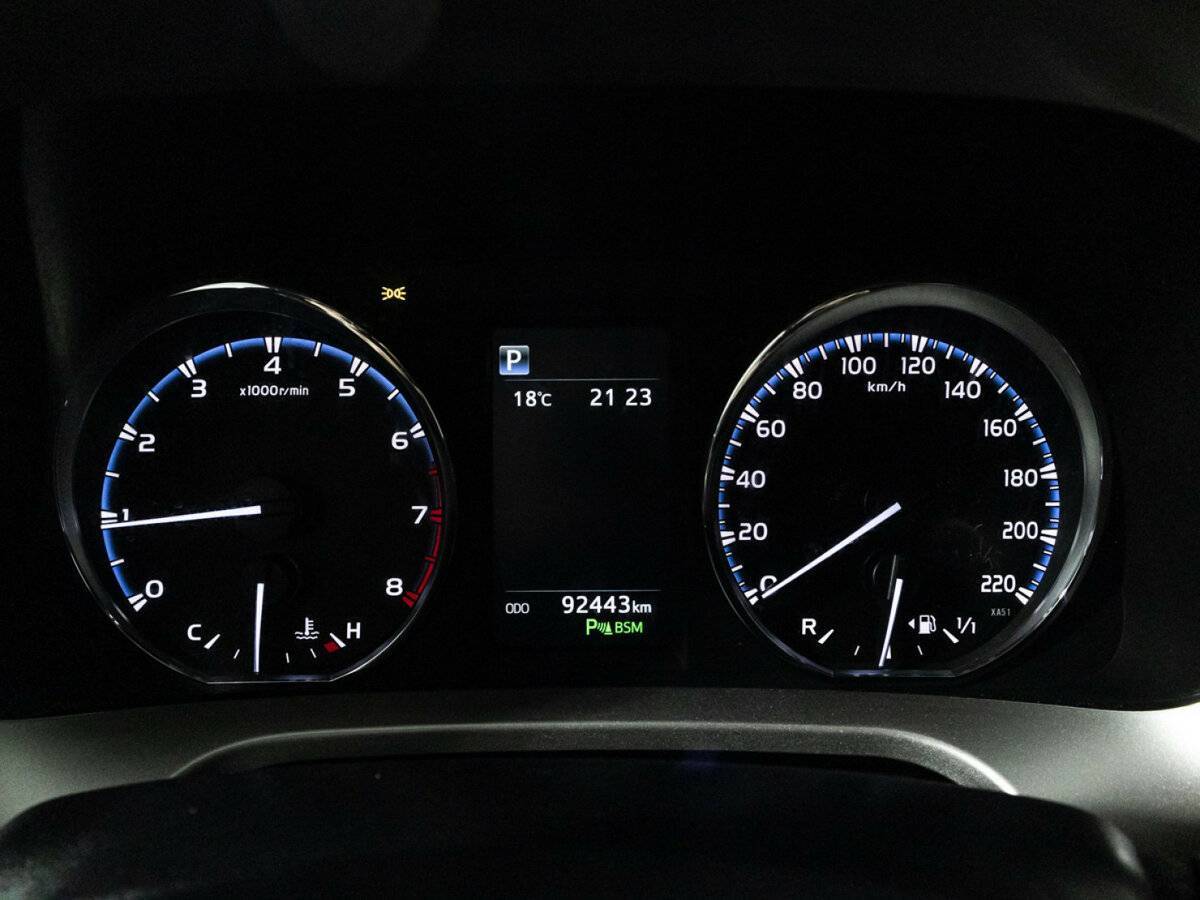 Toyota RAV4 2017 года с пробегом. Фото: #11