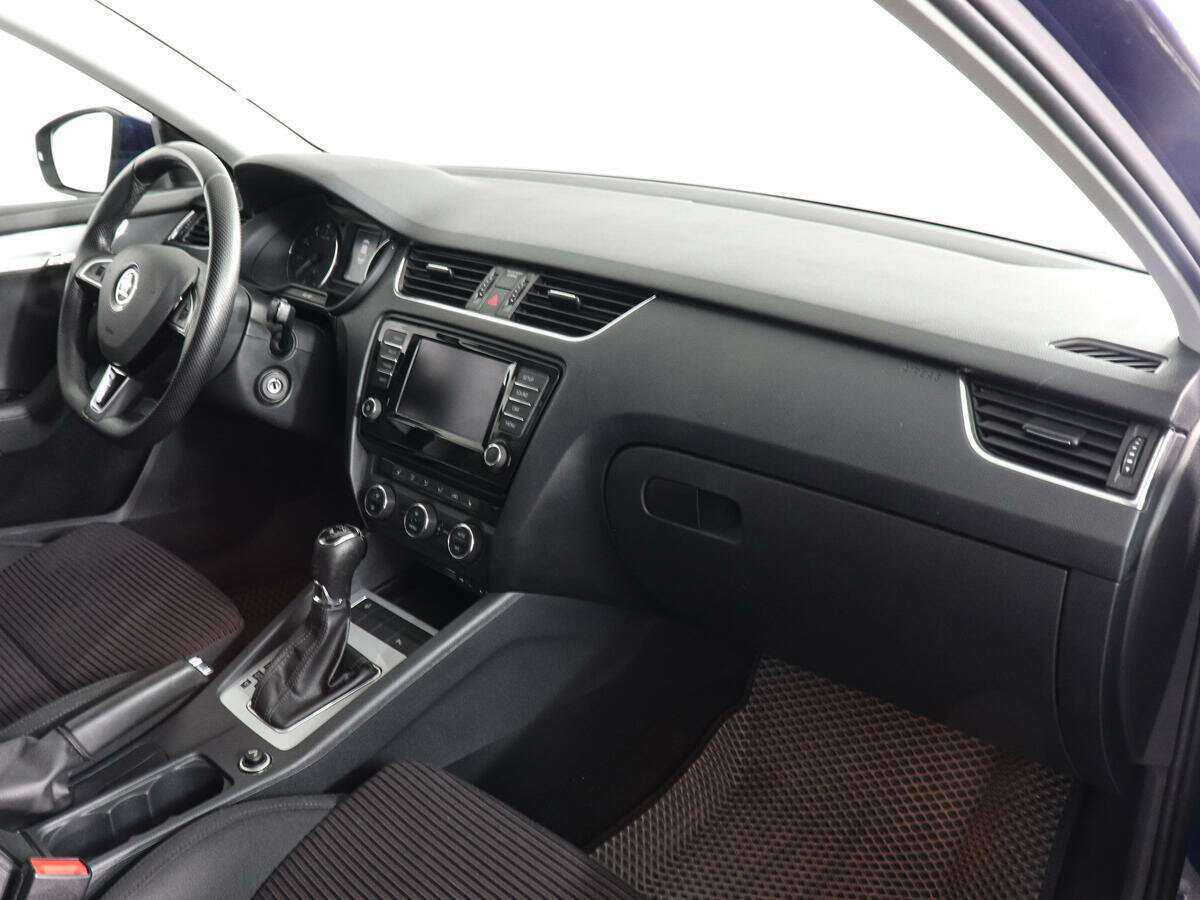 Skoda Octavia 2017 года с пробегом. Фото: #7