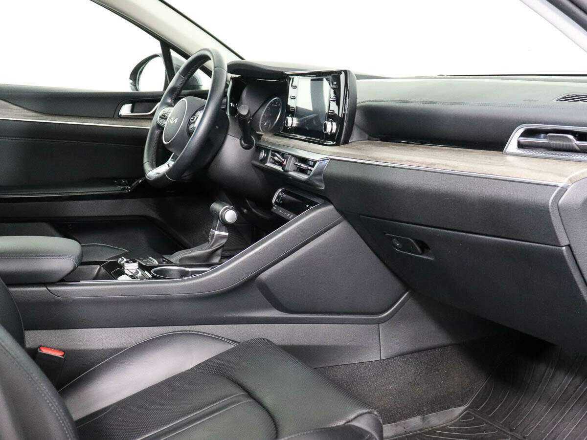 Kia K5 2022 года с пробегом. Фото: #6