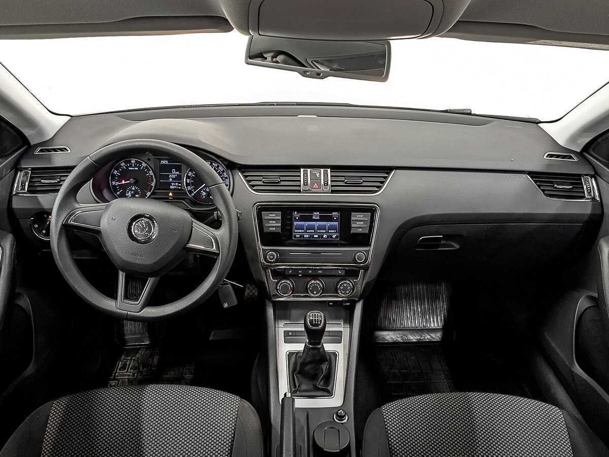 Skoda Octavia 2016 года с пробегом. Фото: #13