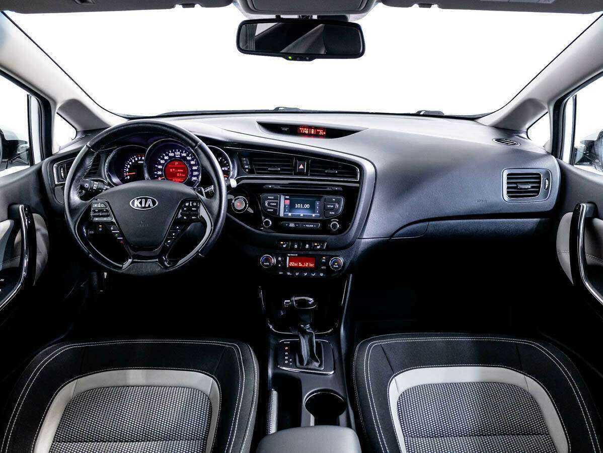 Kia Ceed 2016 года с пробегом. Фото: #8