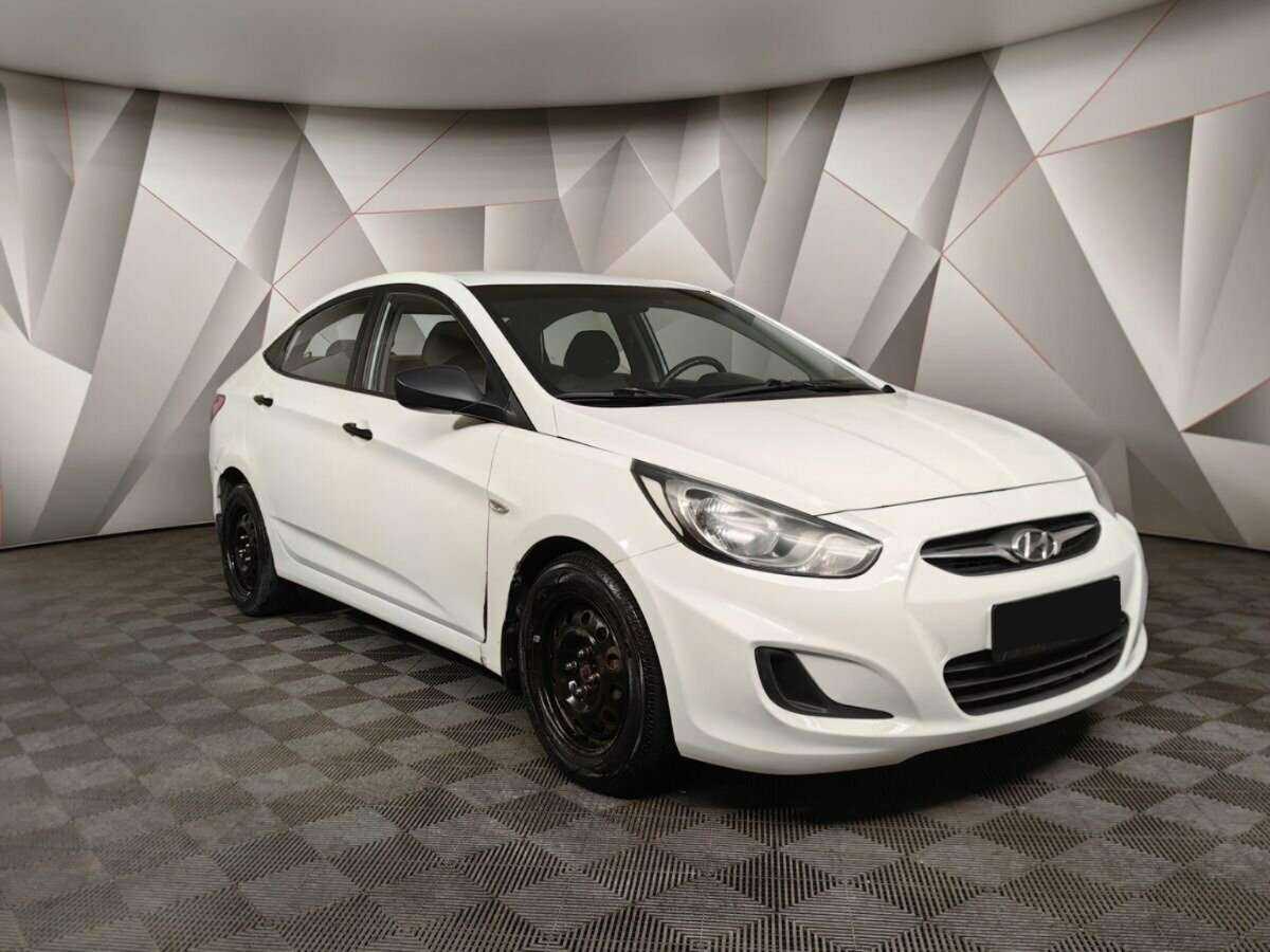 Hyundai Solaris 2013 года с пробегом. Фото: #2